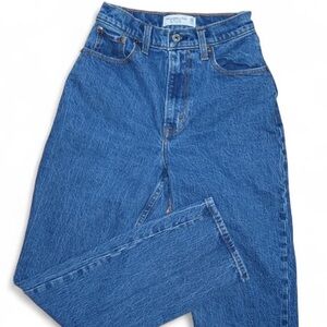 Abercrombie & Fitch Curve Love Ultra High Rise 90s Straight Jean